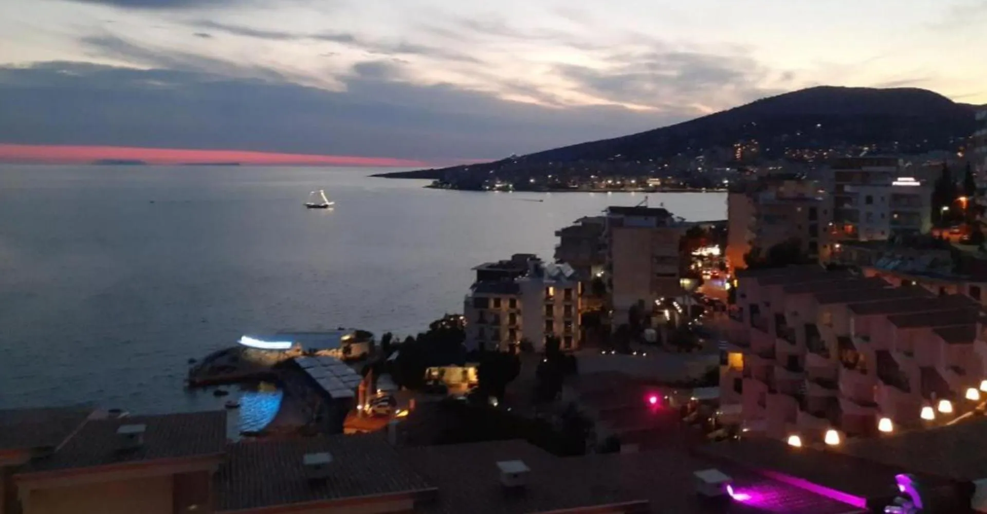 Ceko Hotel Sarande