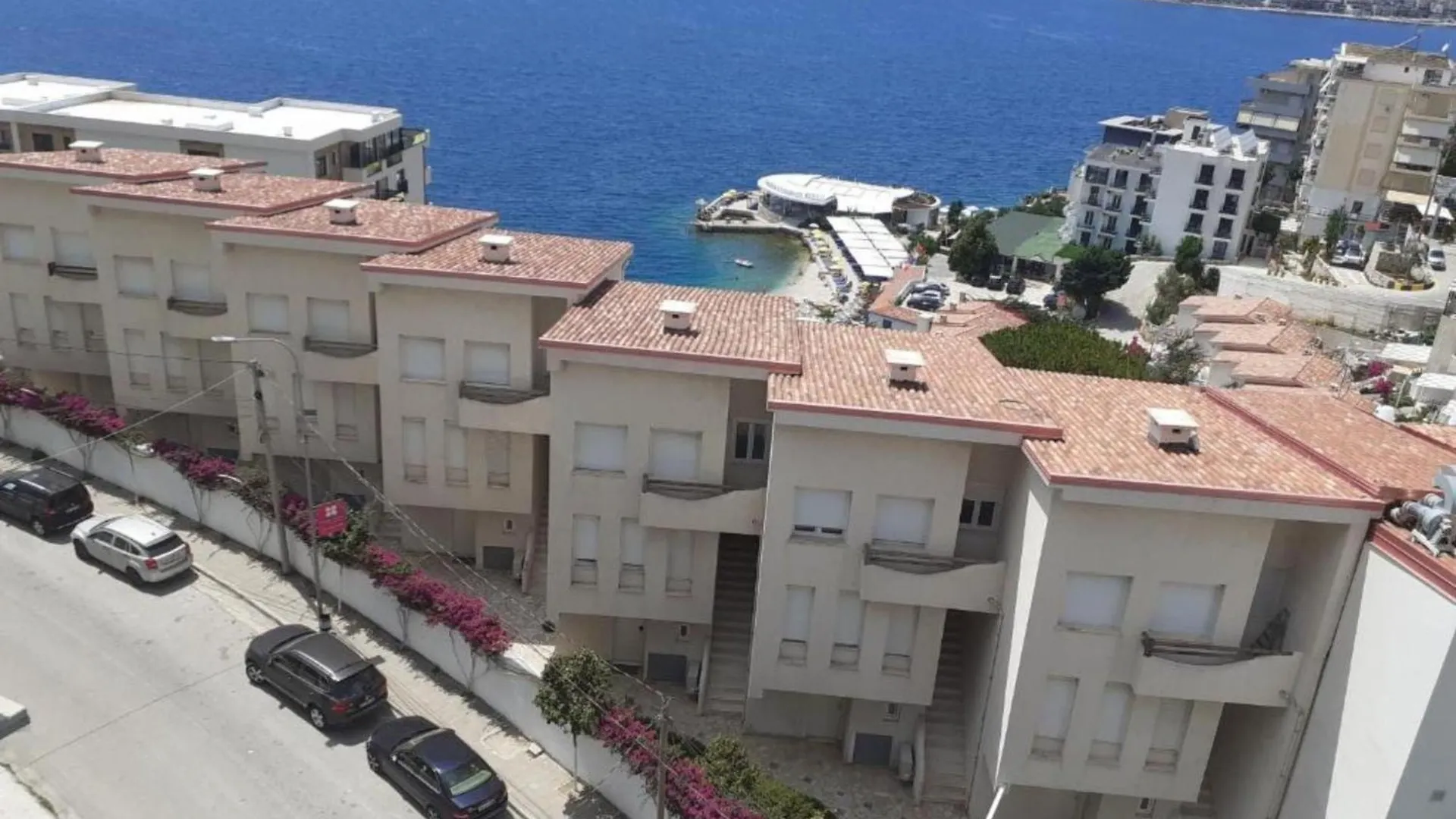 Ceko Hotel Sarande