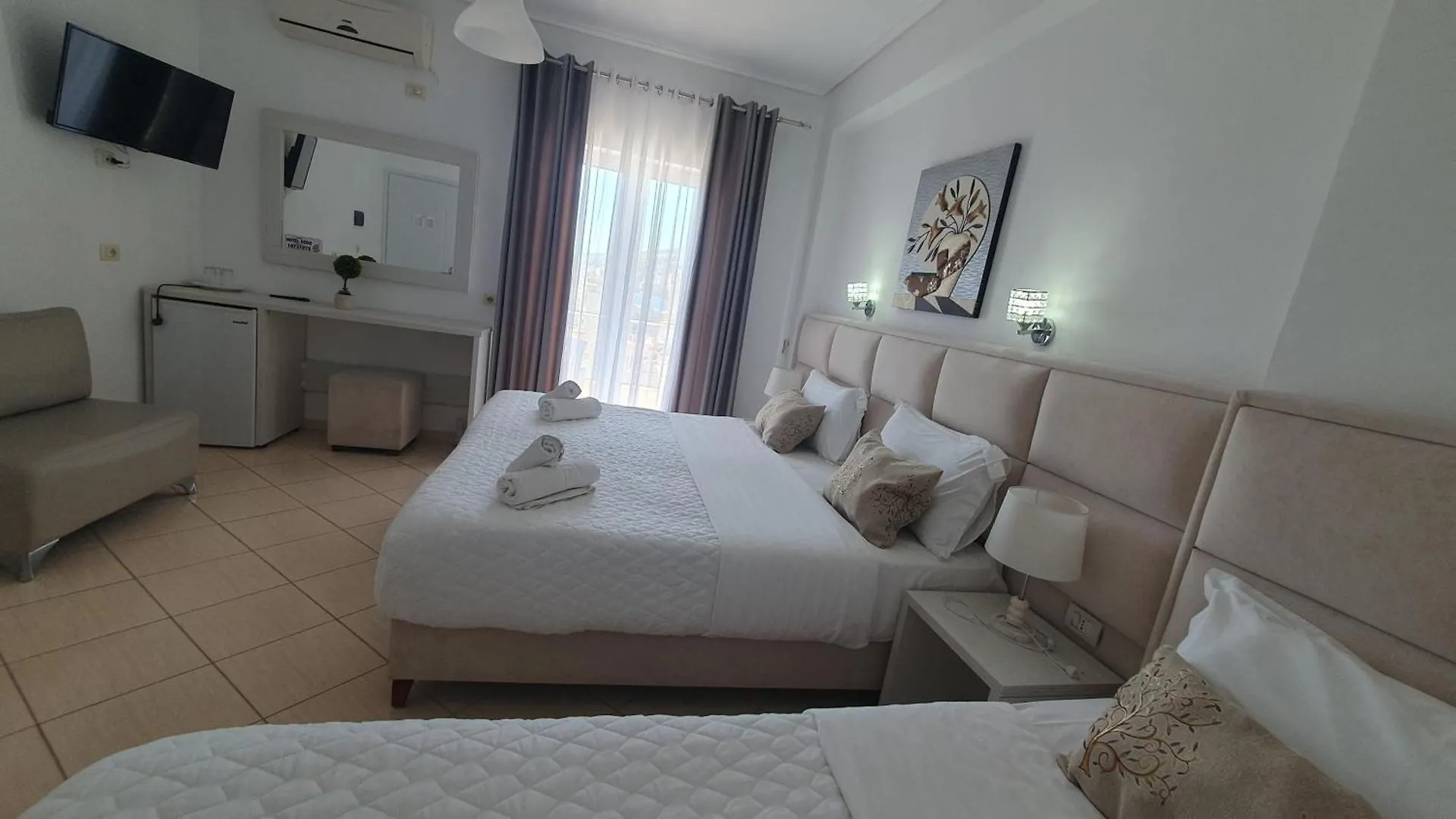 Ceko Hotel Sarande
