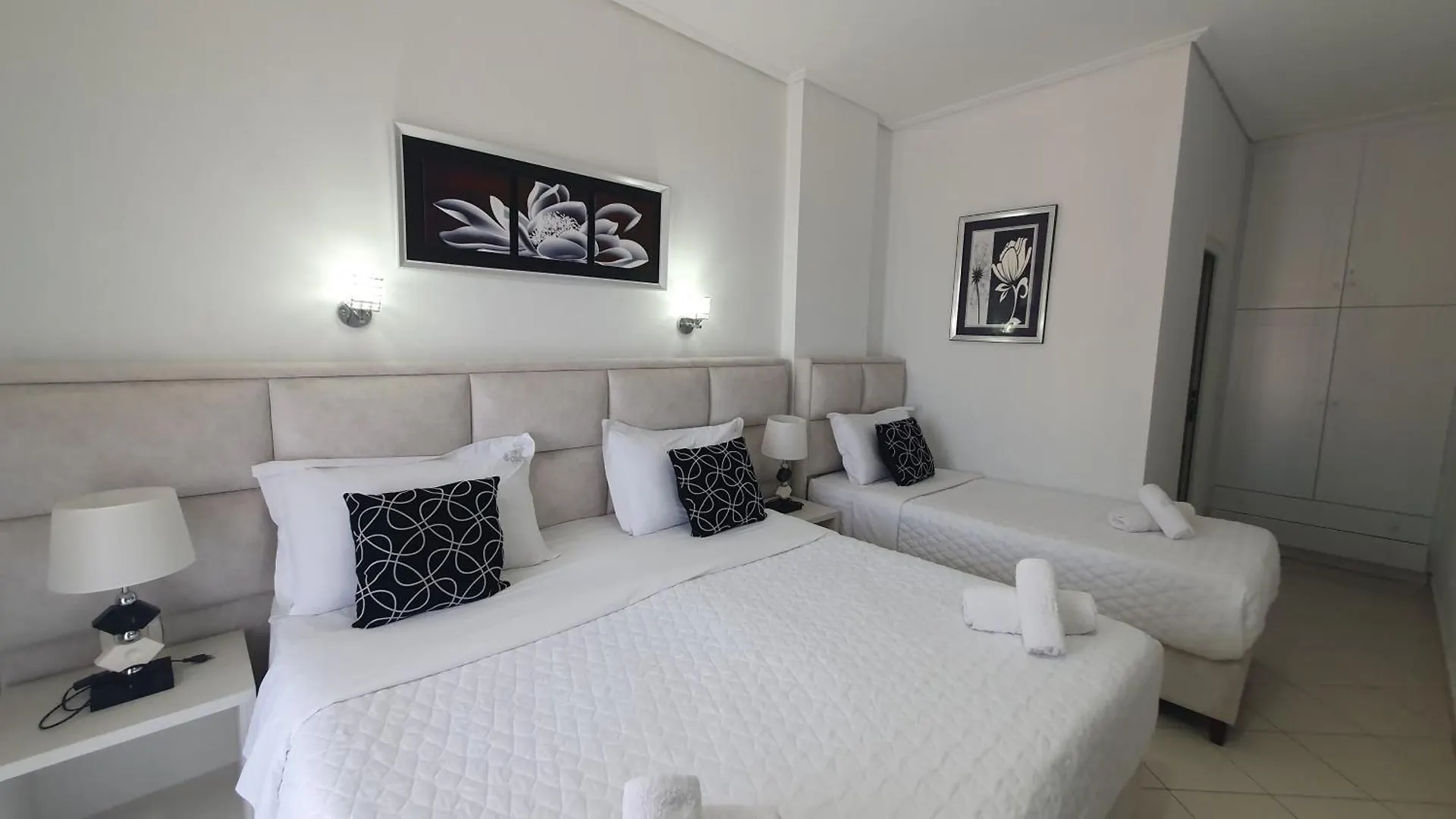 Ceko Hotel Sarande