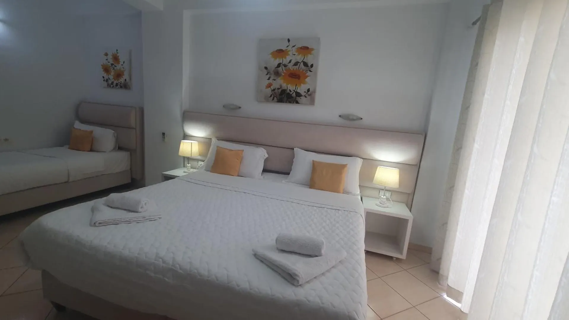 Ceko Hotel Sarande