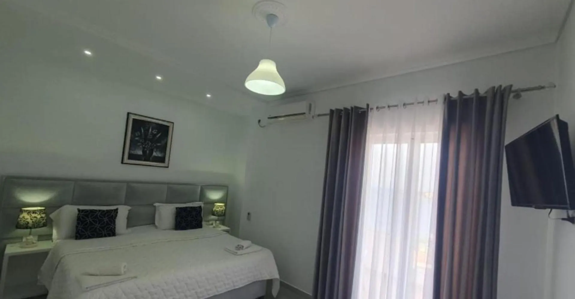 Ceko Hotel Saranda