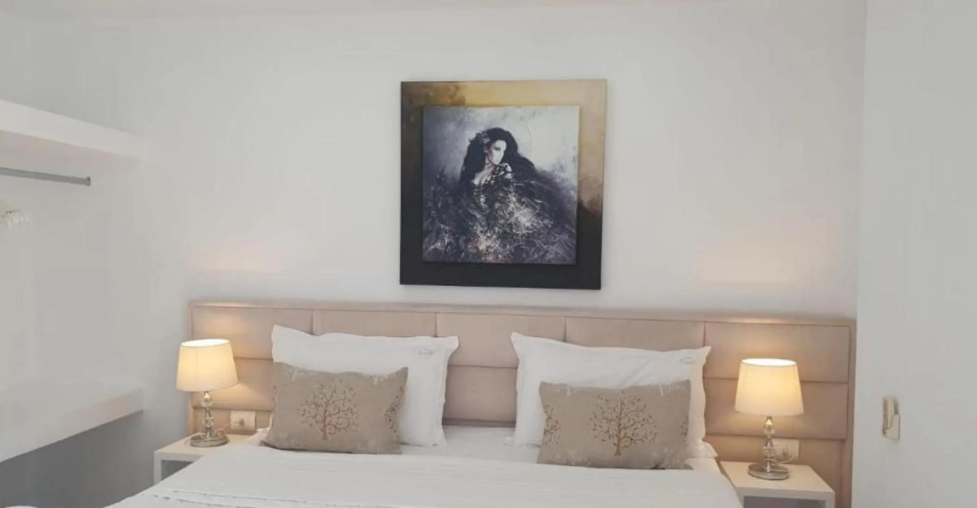 Ceko Hotel Saranda