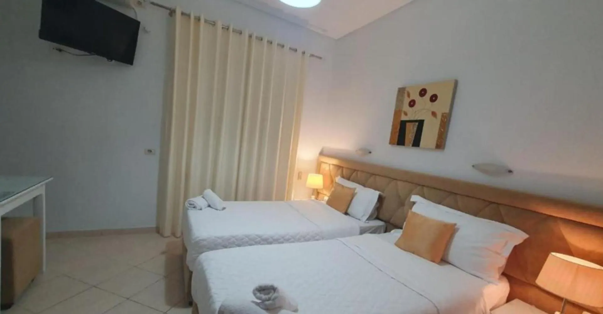 Ceko Hotel Saranda