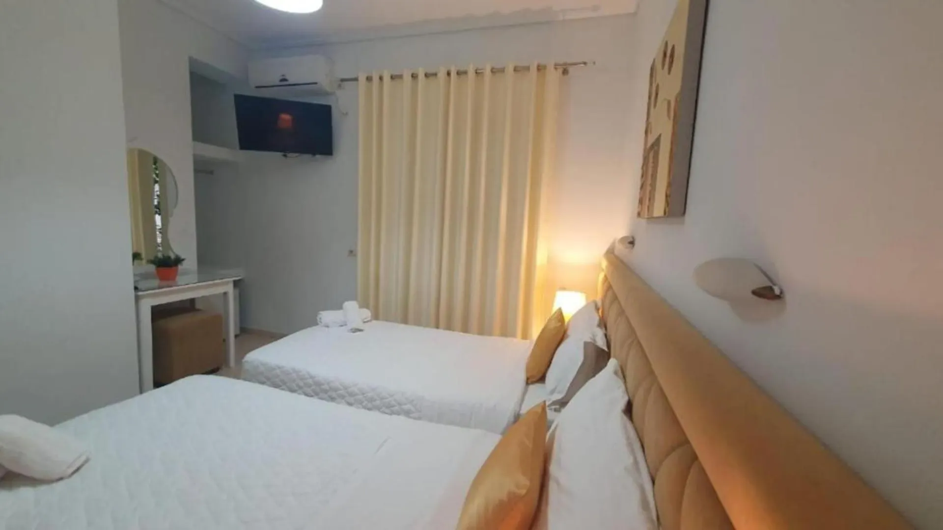 Ceko Hotel Saranda
